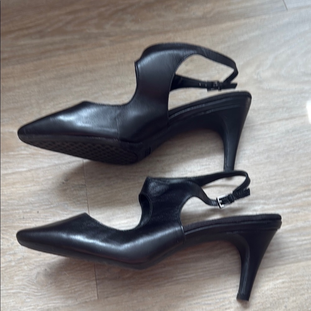 Aerosols Black Slingback Heels with Pointed Toe